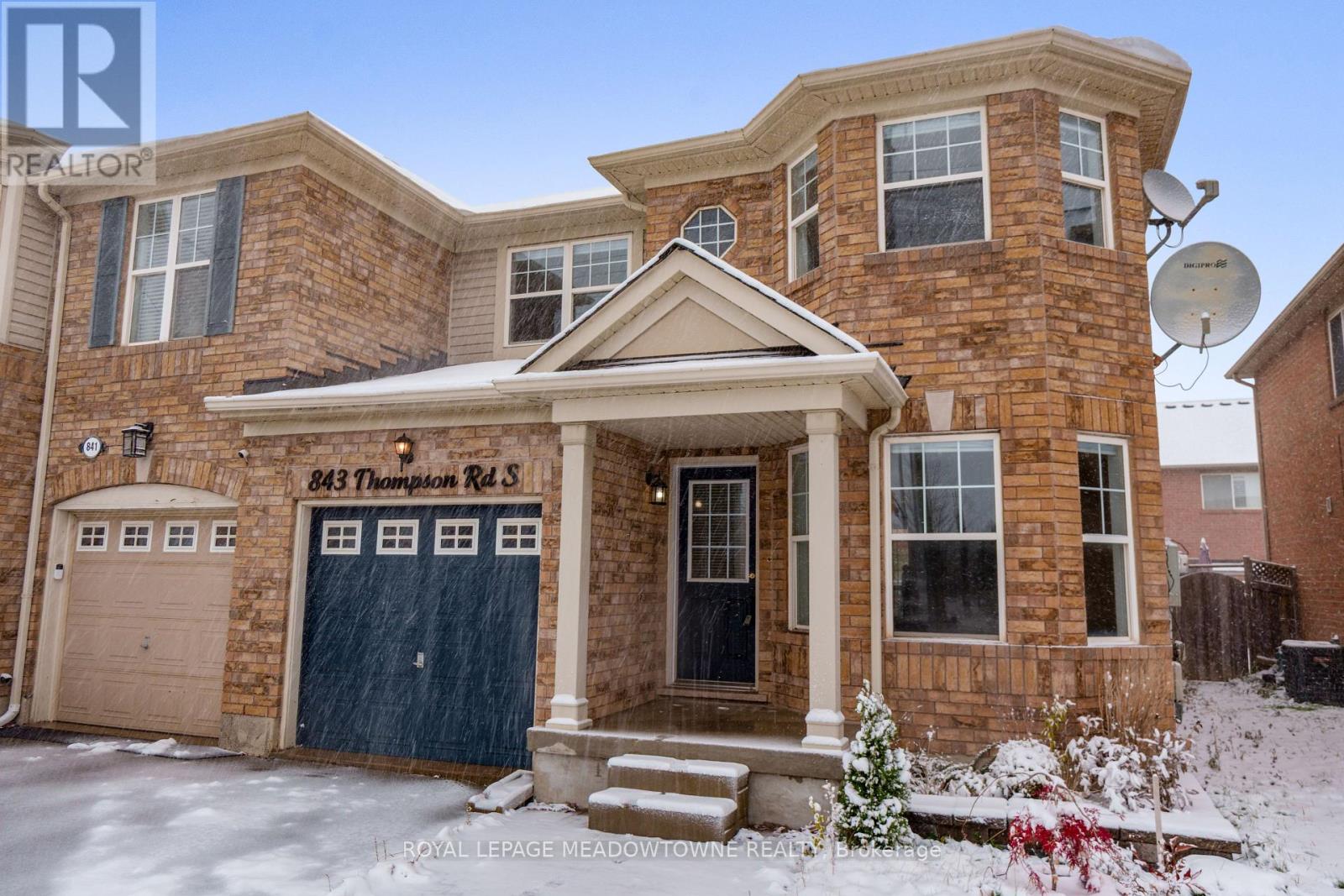 843 Thompson Road S, Milton, Ontario  L9T 6Y8 - Photo 2 - W12526700