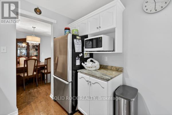 23 Oriska Way N, Ottawa, Ontario  K2J 4N7 - Photo 13 - X12519894