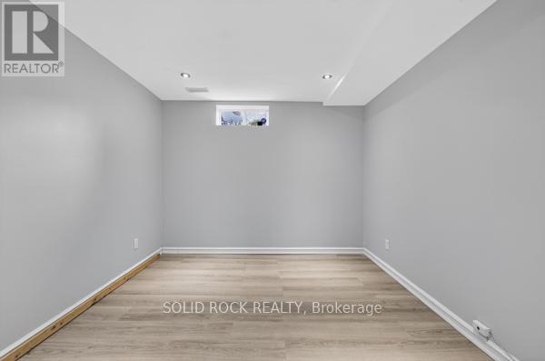 23 Oriska Way N, Ottawa, Ontario  K2J 4N7 - Photo 28 - X12519894