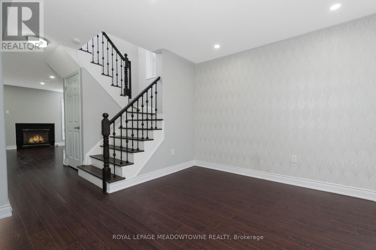 843 Thompson Road S, Milton, Ontario  L9T 6Y8 - Photo 7 - W12526700