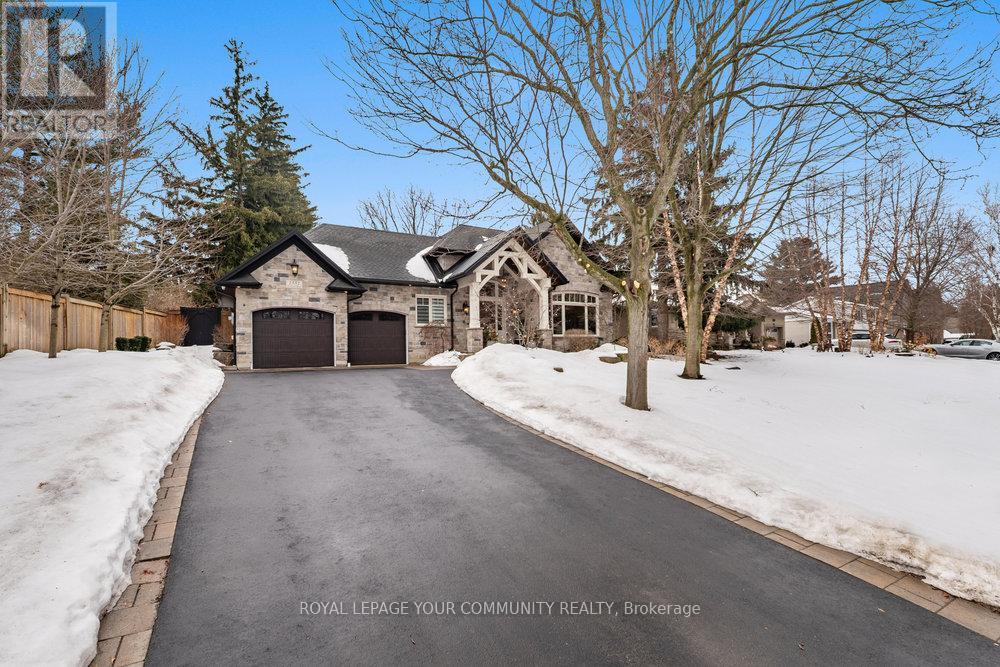 1551 WARLAND ROAD, Oakville, Ontario