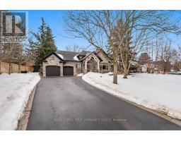1551 WARLAND ROAD, Oakville, Ontario