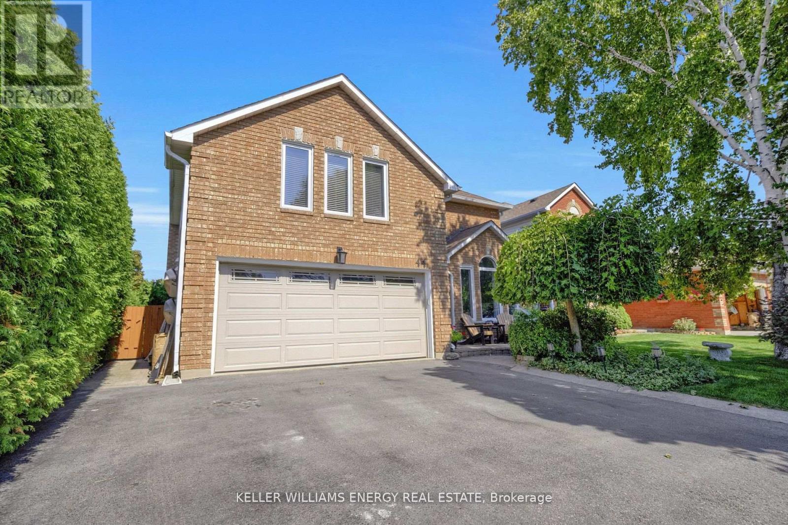 44 RUTHERFORD DRIVE, Clarington, Ontario