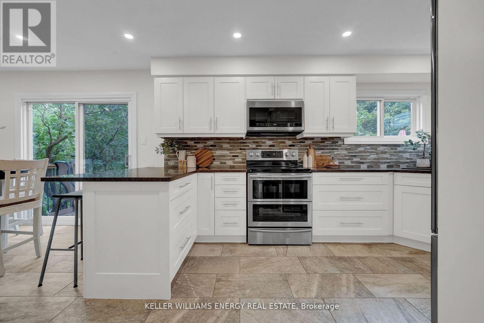 44 Rutherford Drive, Clarington, Ontario  L1B 1G7 - Photo 13 - E12528450