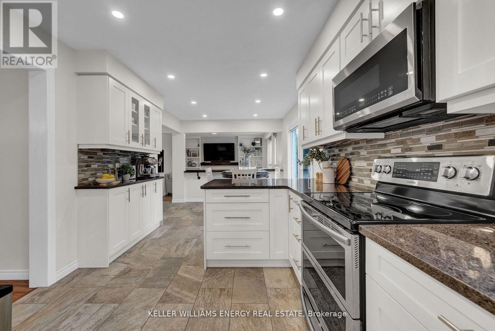 44 Rutherford Drive, Clarington, Ontario  L1B 1G7 - Photo 16 - E12528450