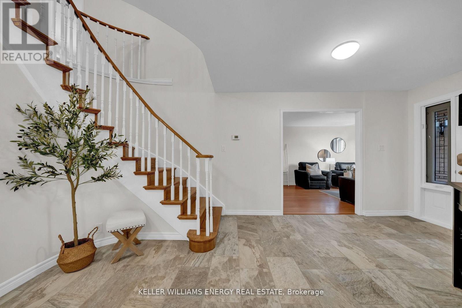 44 Rutherford Drive, Clarington, Ontario  L1B 1G7 - Photo 25 - E12528450