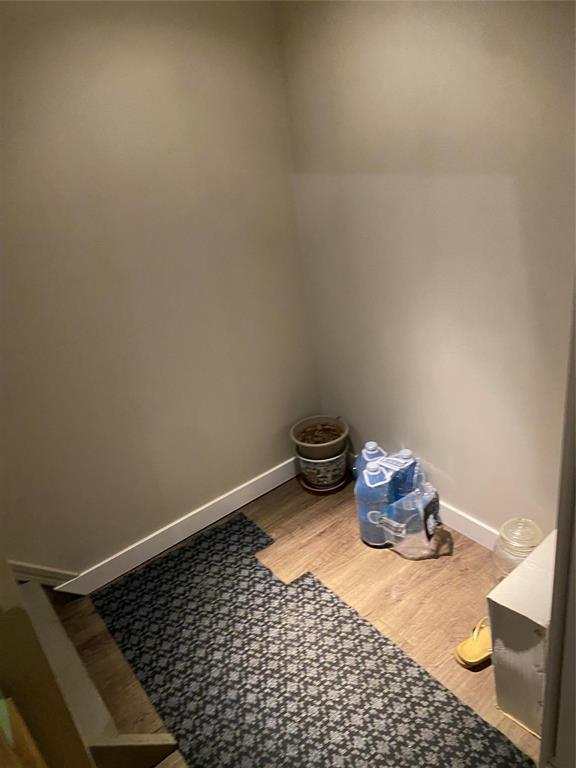 430 Nairn Avenue, Winnipeg, Manitoba  R2L 0X2 - Photo 11 - 202528184