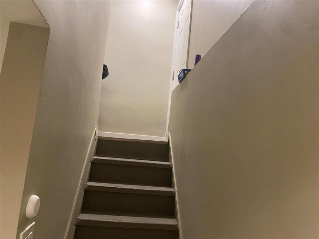 430 Nairn Avenue, Winnipeg, Manitoba  R2L 0X2 - Photo 14 - 202528184