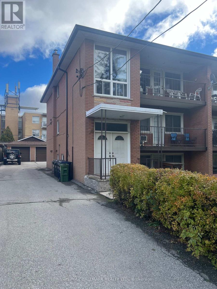 APT. 1 - 30 ANNAPEARL COURT, Toronto, Ontario