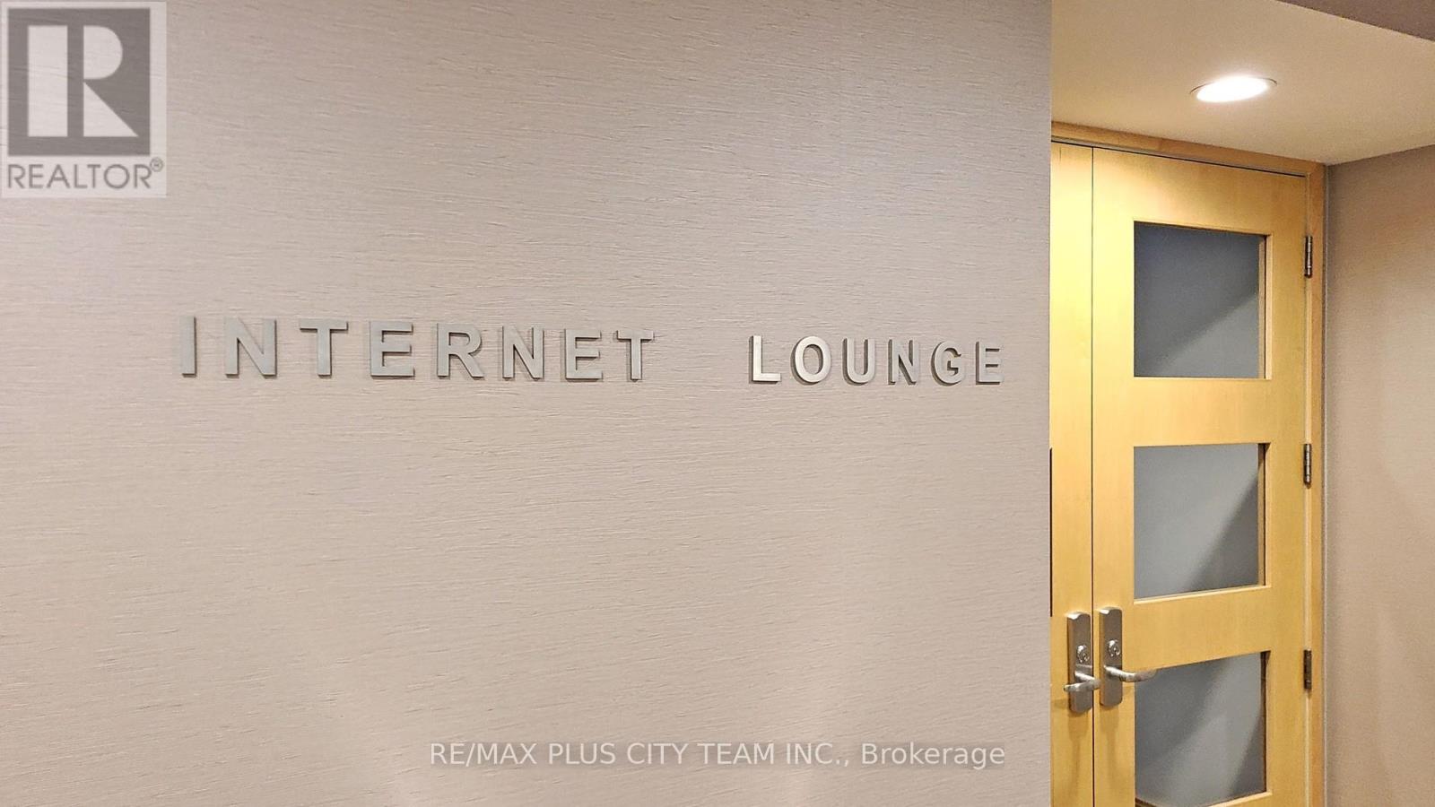 310 - 10 Yonge Street, Toronto, Ontario  M5E 1R4 - Photo 42 - C12528080