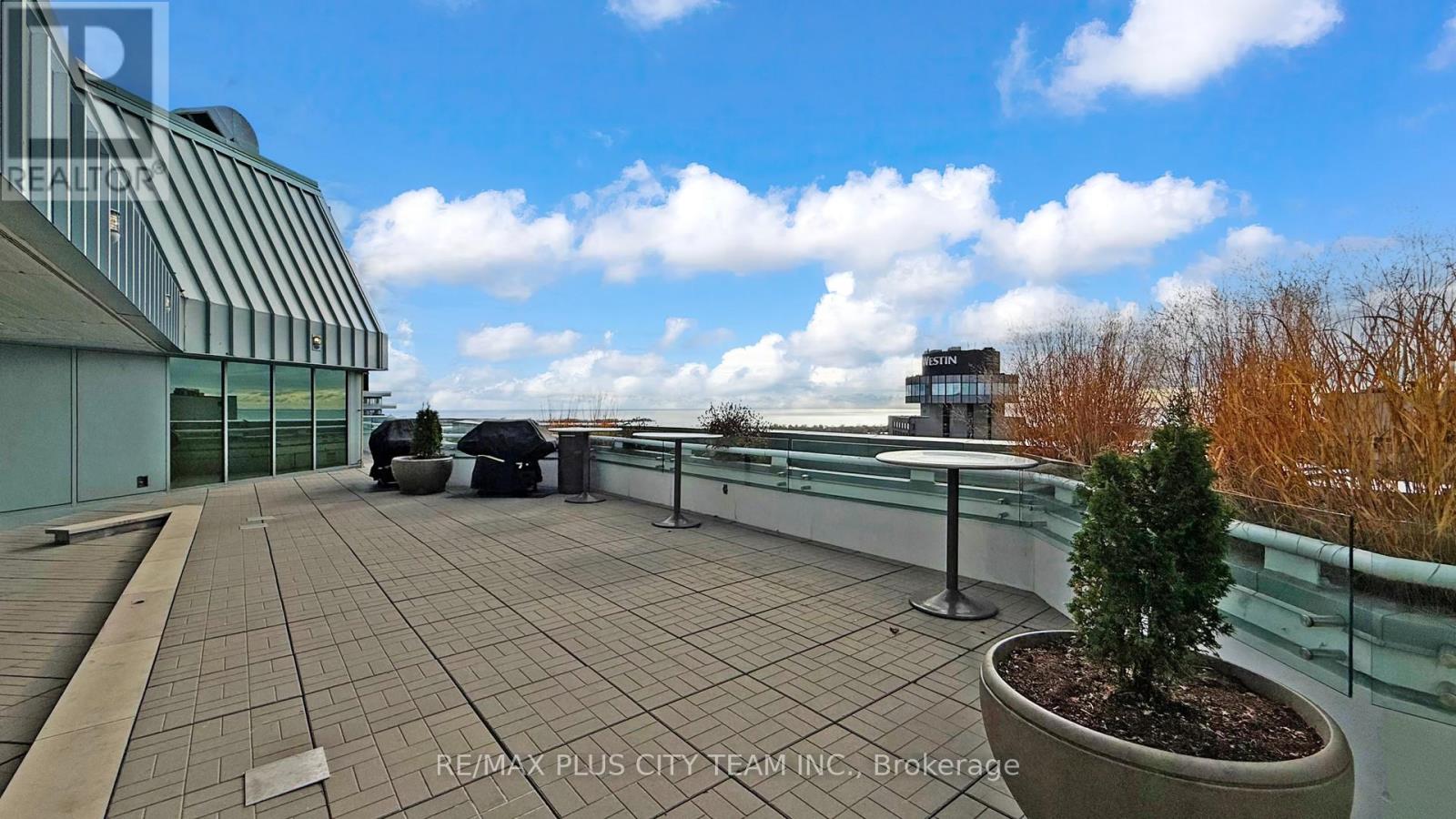 310 - 10 Yonge Street, Toronto, Ontario  M5E 1R4 - Photo 45 - C12528080