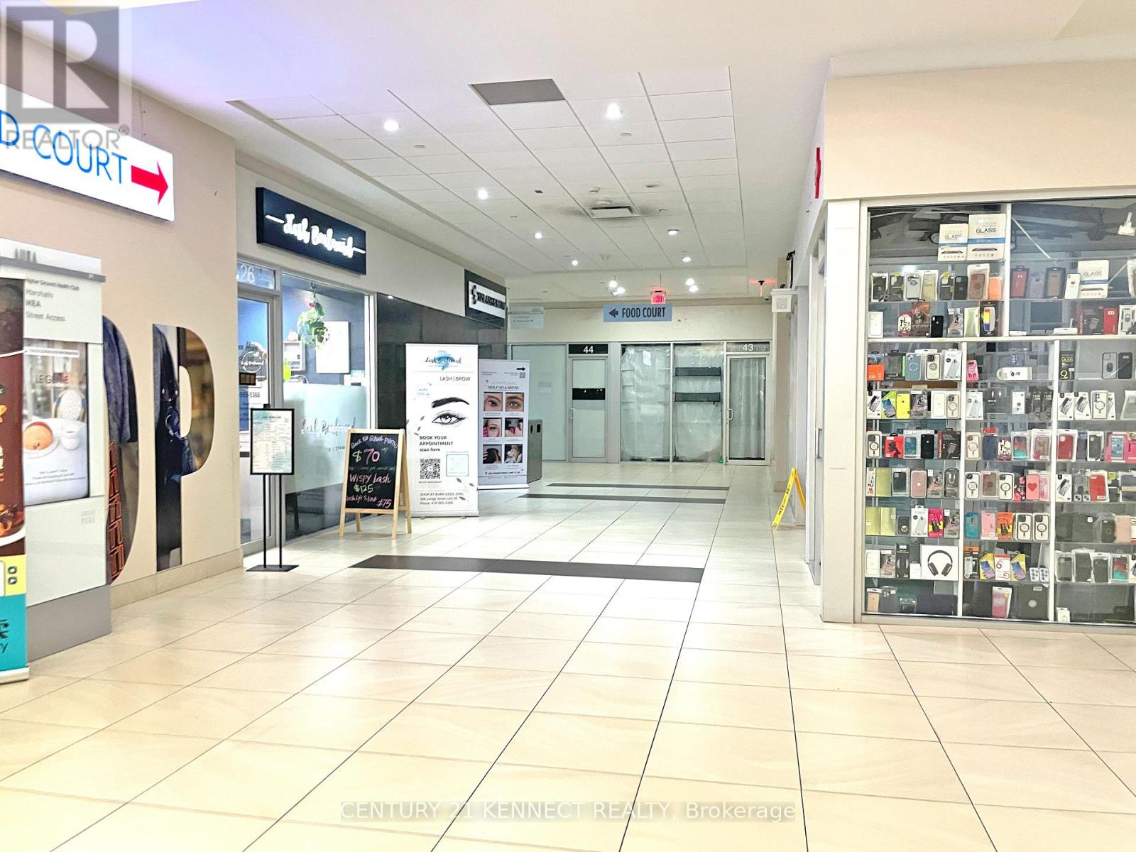 4 - 384 Yonge Street, Toronto, Ontario  M5B 1S8 - Photo 17 - C12528092