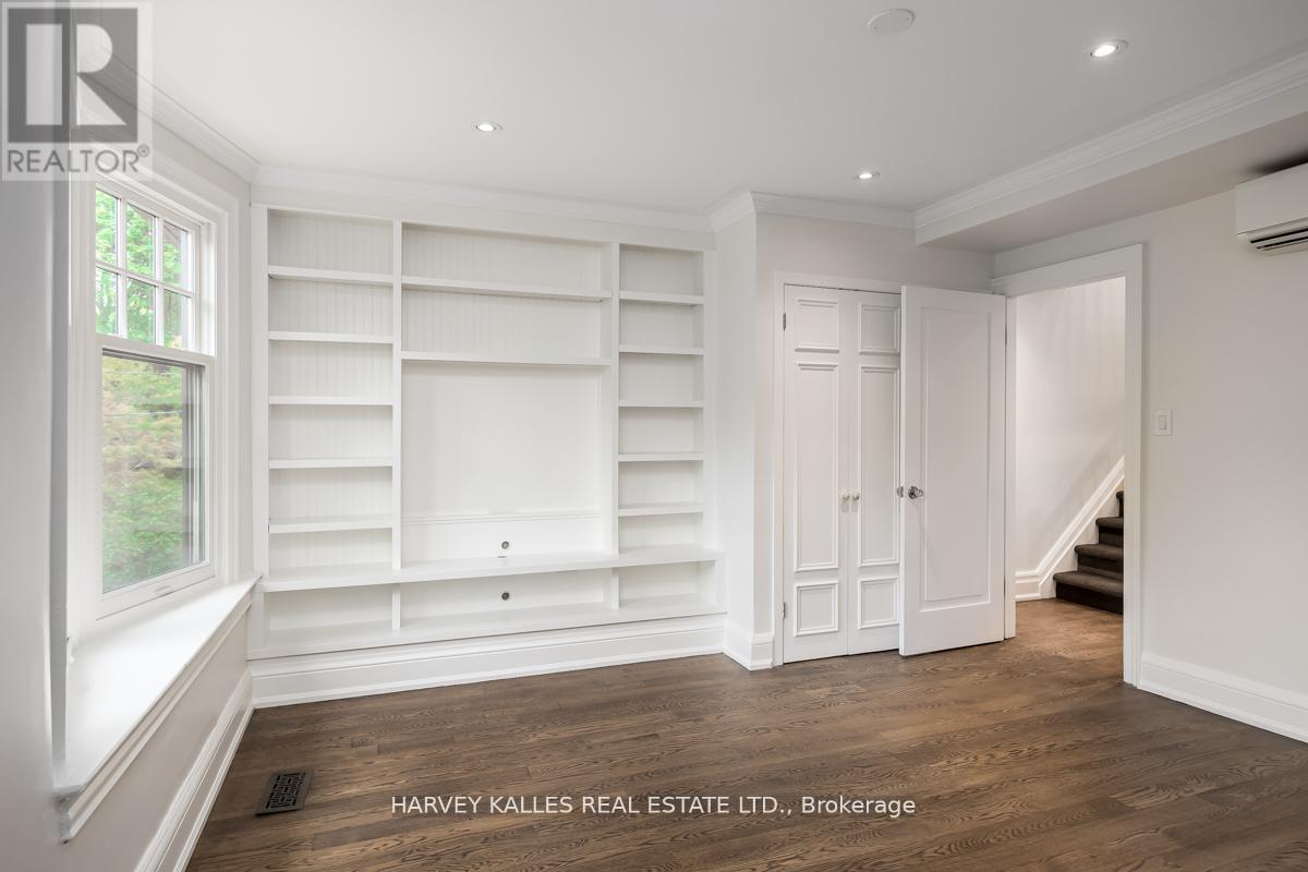 211 Cottingham Street, Toronto, Ontario  M4V 1C4 - Photo 17 - C12528108