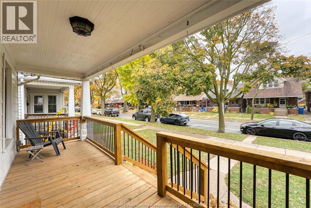 1277 Lincoln, Windsor, Ontario  N8Y 2H9 - Photo 4 - 25028422