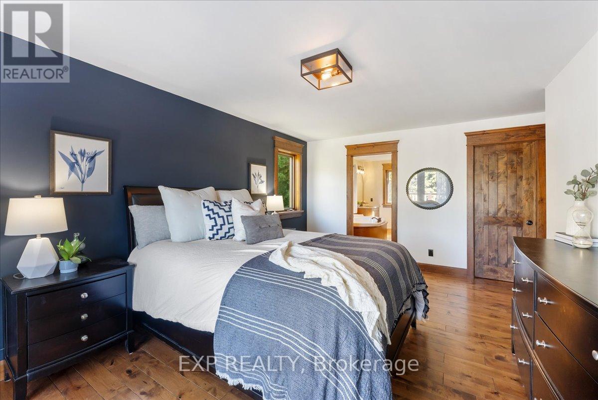 857 Cedar Glen Road, Kawartha Lakes (Verulam), Ontario  K0M 1L0 - Photo 21 - X12528380