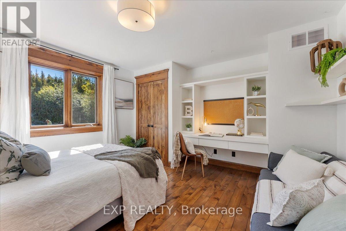 857 Cedar Glen Road, Kawartha Lakes (Verulam), Ontario  K0M 1L0 - Photo 27 - X12528380