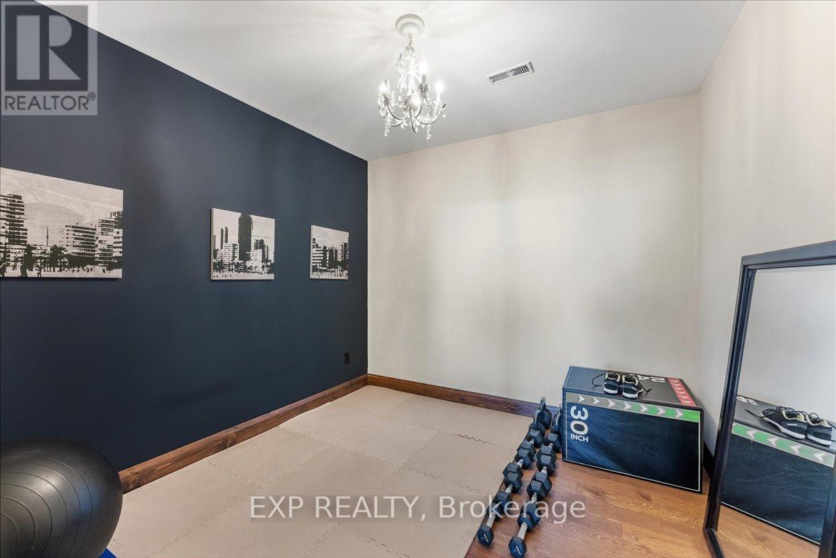 857 Cedar Glen Road, Kawartha Lakes (Verulam), Ontario  K0M 1L0 - Photo 38 - X12528380