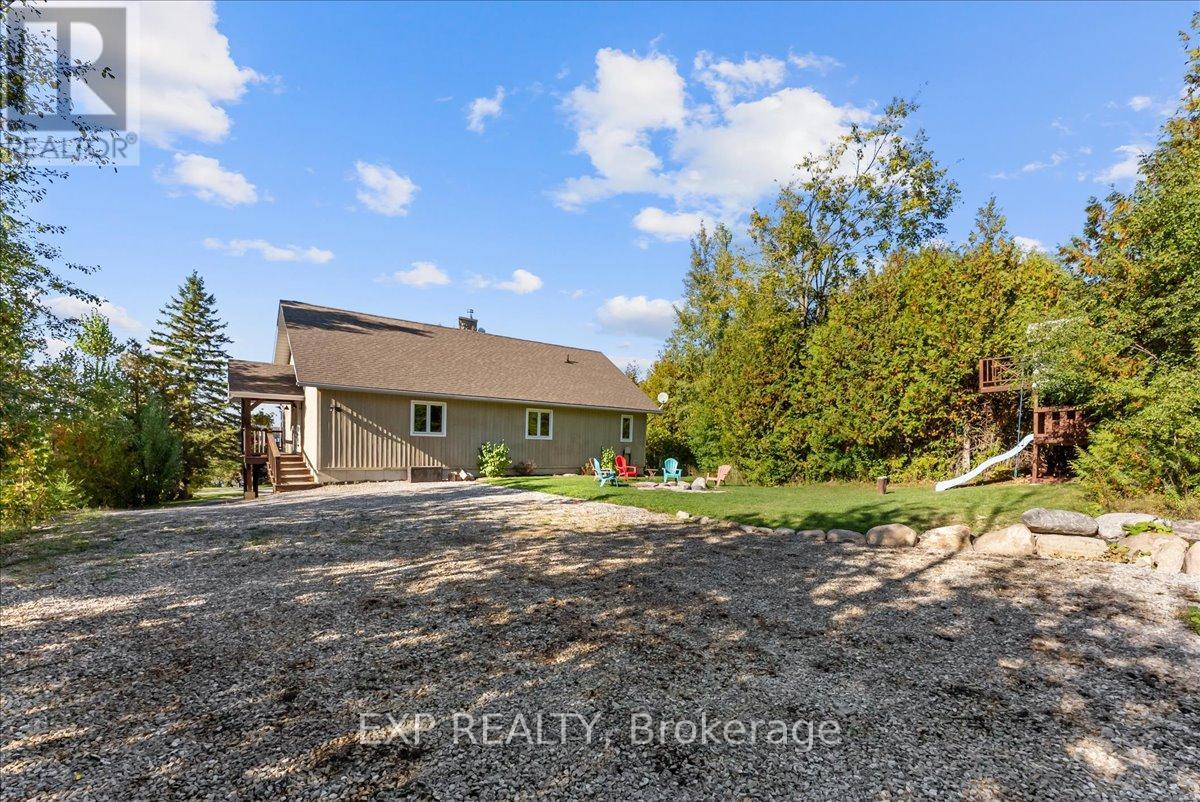 857 Cedar Glen Road, Kawartha Lakes (Verulam), Ontario  K0M 1L0 - Photo 41 - X12528380