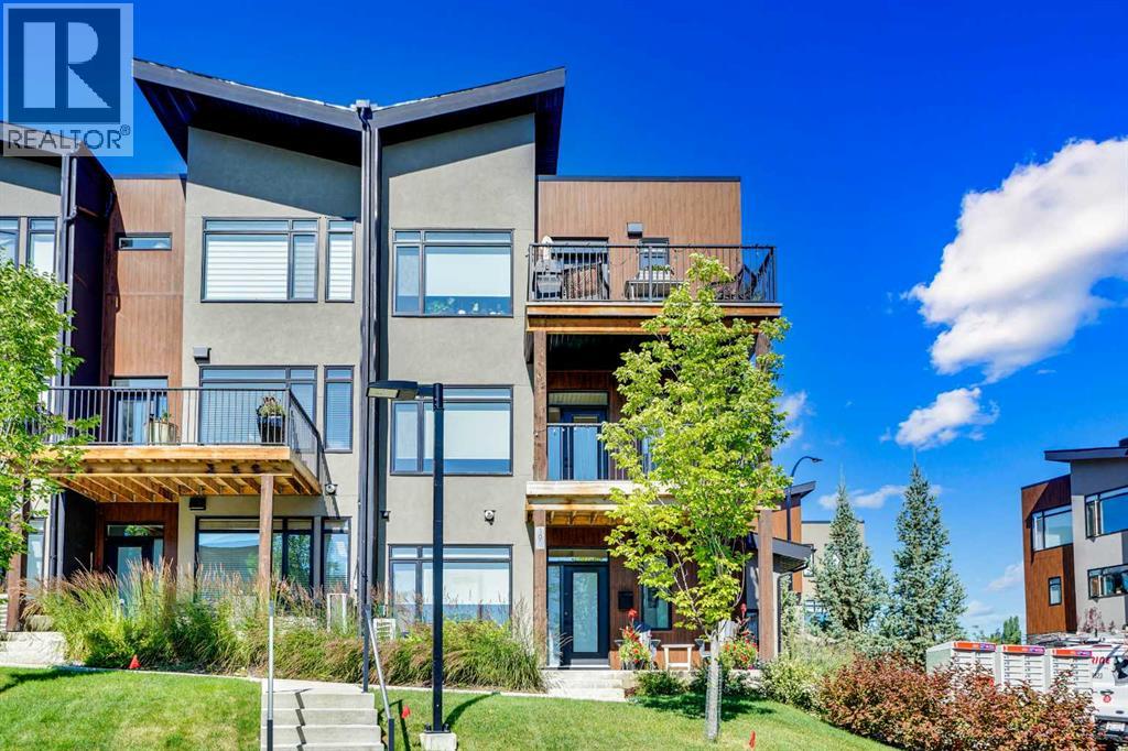 19 Royal Elm Green NW, Calgary, Alberta