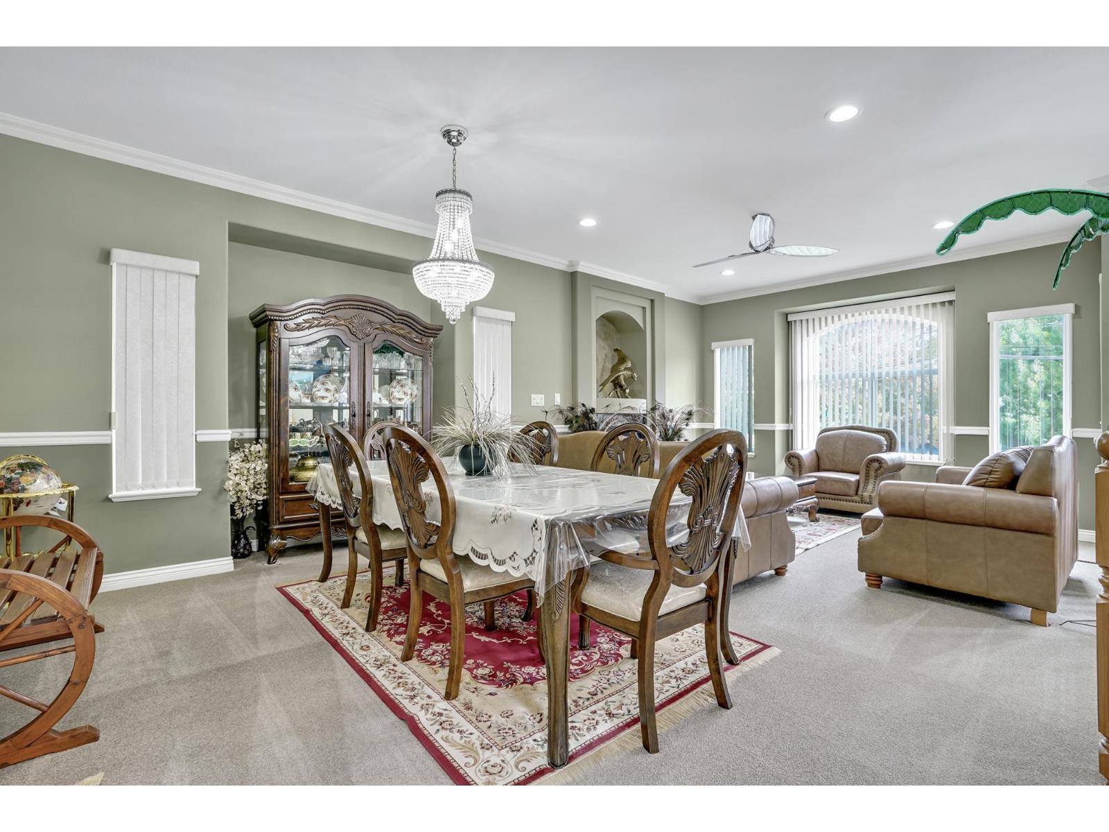 7699 Wren Street, Mission, British Columbia  V2V 3C2 - Photo 6 - R3065684