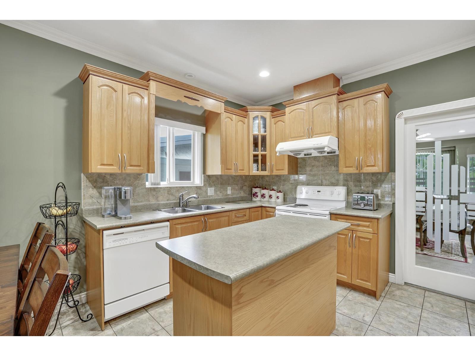 7699 Wren Street, Mission, British Columbia  V2V 3C2 - Photo 18 - R3065684