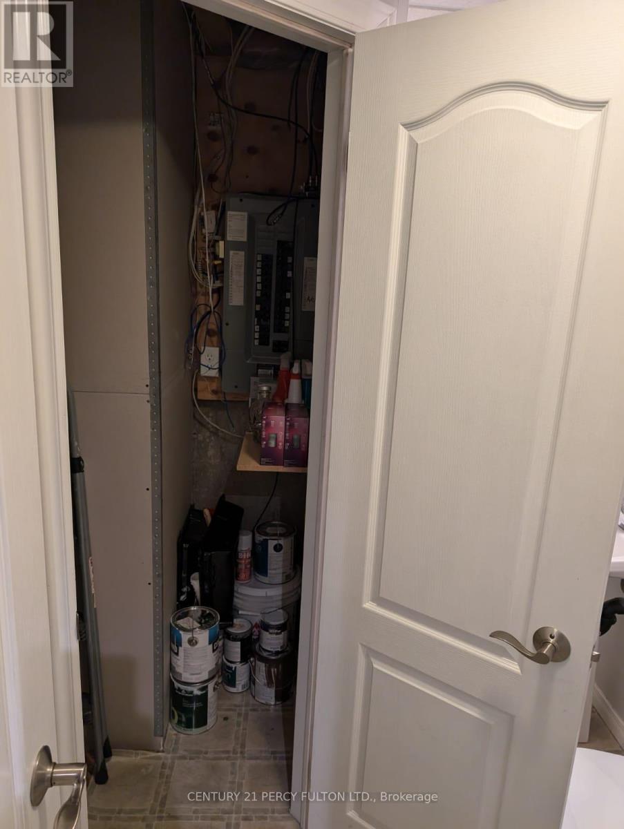 71 Barchester Crescent, Whitby, Ontario  L1M 2L6 - Photo 12 - E12528068