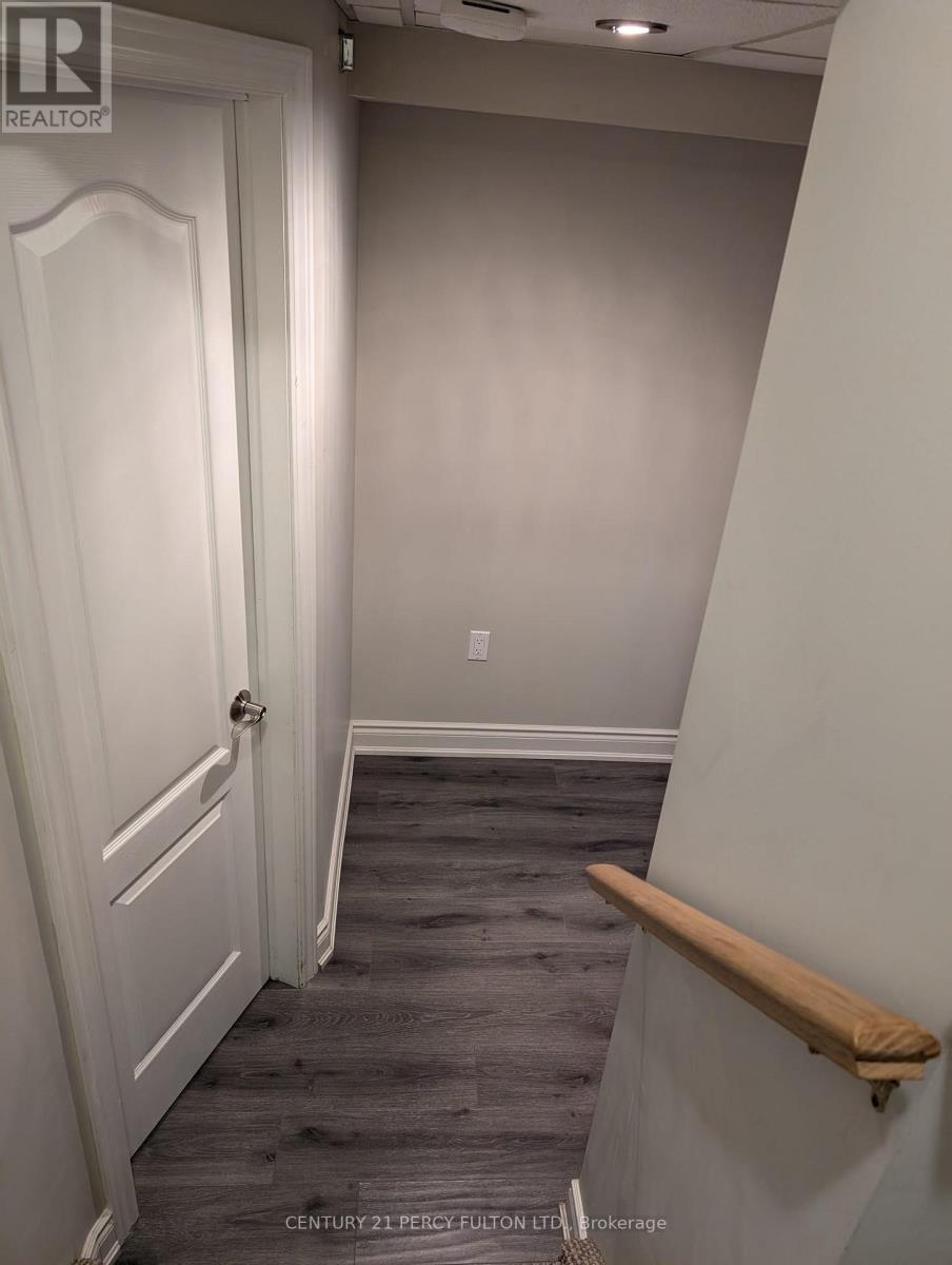 71 Barchester Crescent, Whitby, Ontario  L1M 2L6 - Photo 18 - E12528068