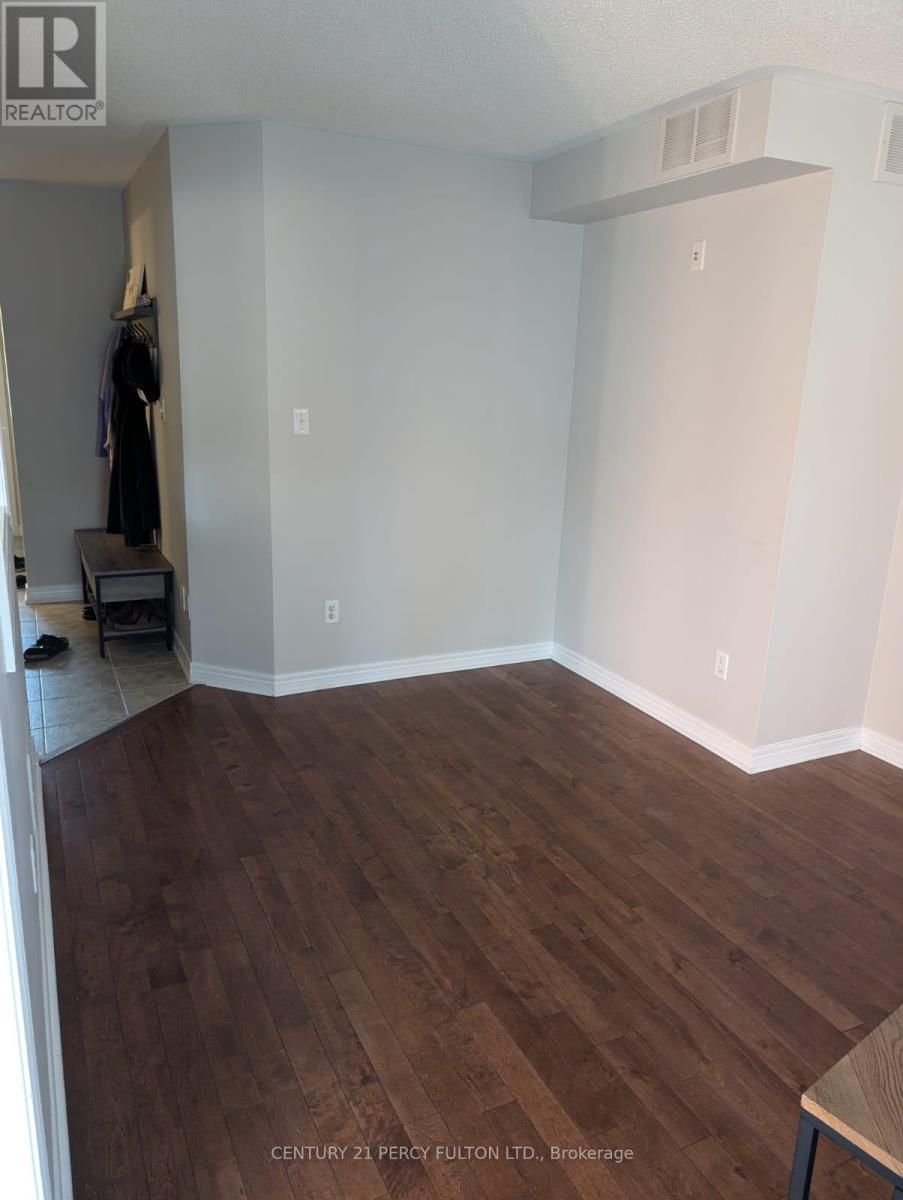 71 Barchester Crescent, Whitby, Ontario  L1M 2L6 - Photo 5 - E12528068