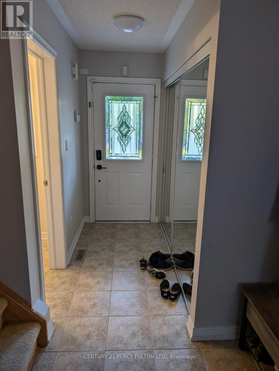 71 Barchester Crescent, Whitby, Ontario  L1M 2L6 - Photo 8 - E12528068