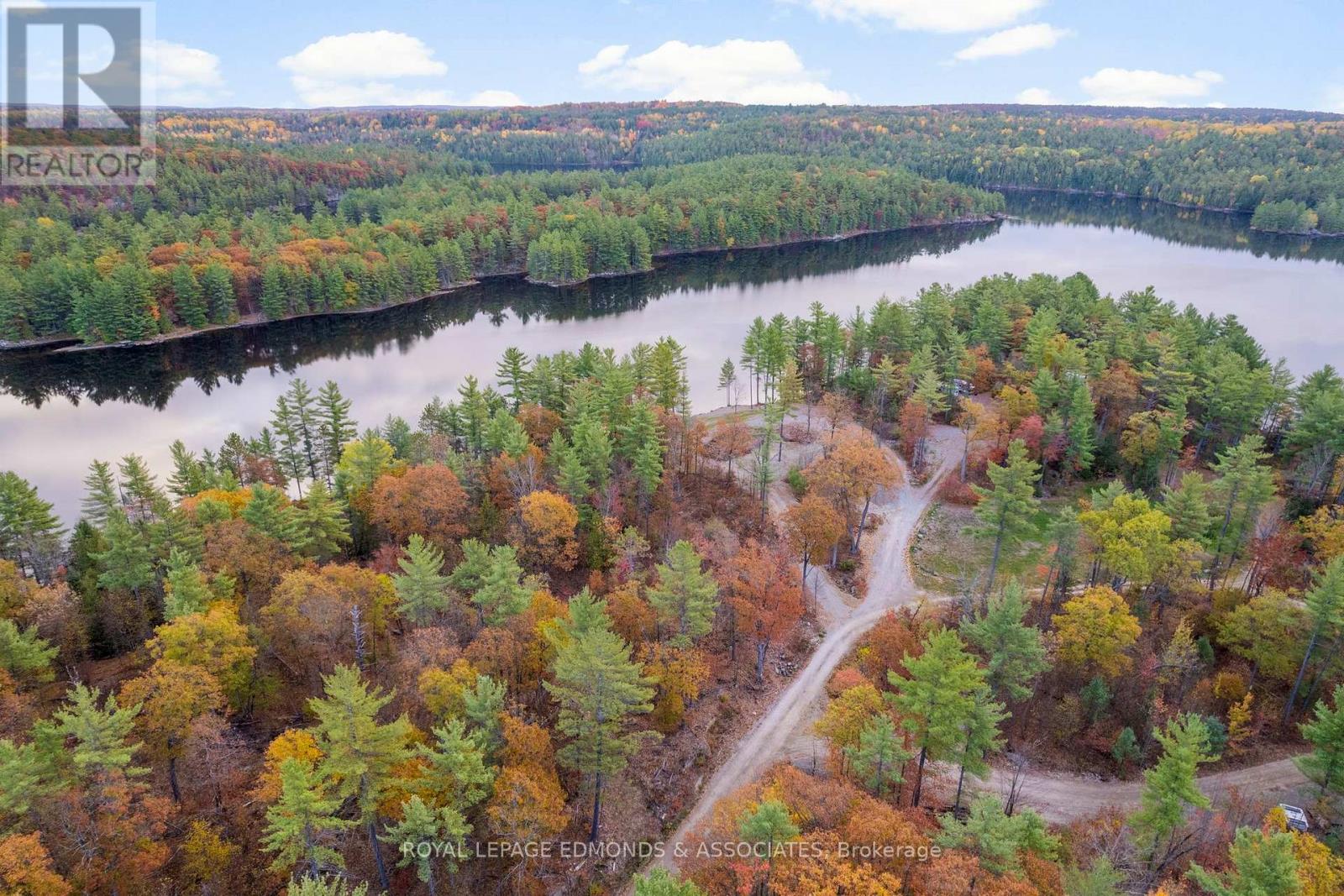 Lt 12 Voyageur Bay Trail, Whitewater Region, Ontario  K0J 1V0 - Photo 3 - X12528460