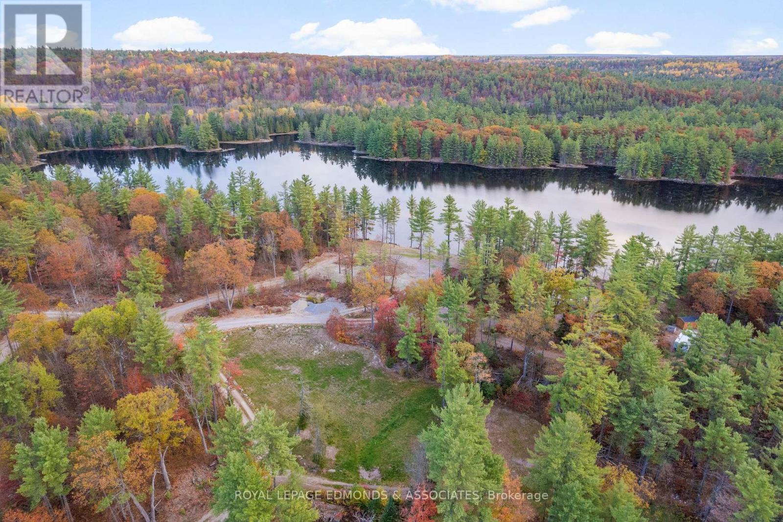 Lt 12 Voyageur Bay Trail, Whitewater Region, Ontario  K0J 1V0 - Photo 4 - X12528460