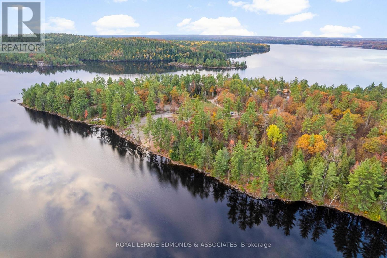 Lt 12 Voyageur Bay Trail, Whitewater Region, Ontario  K0J 1V0 - Photo 7 - X12528460