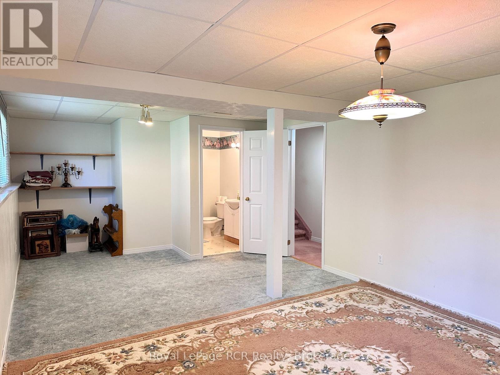 218 4th Street Crescent, Hanover, Ontario  N4N 3S2 - Photo 38 - X12467712