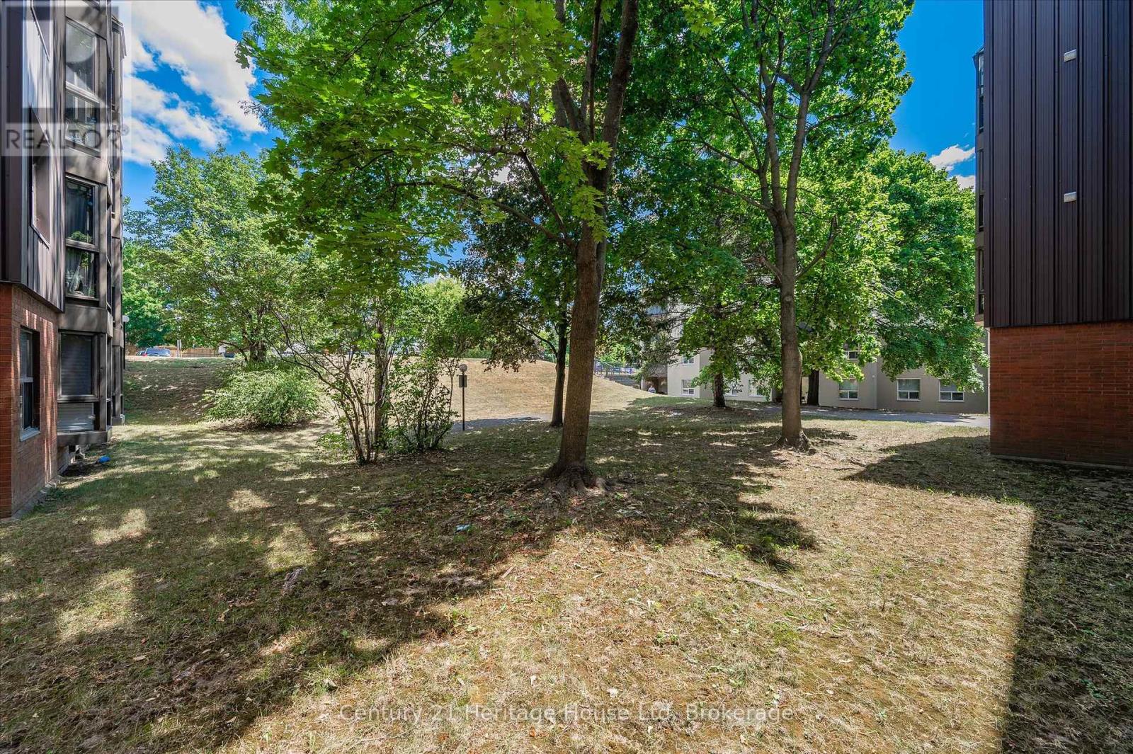 203 - 10 Ajax Street, Guelph, Ontario  N1H 7N6 - Photo 21 - X12525804