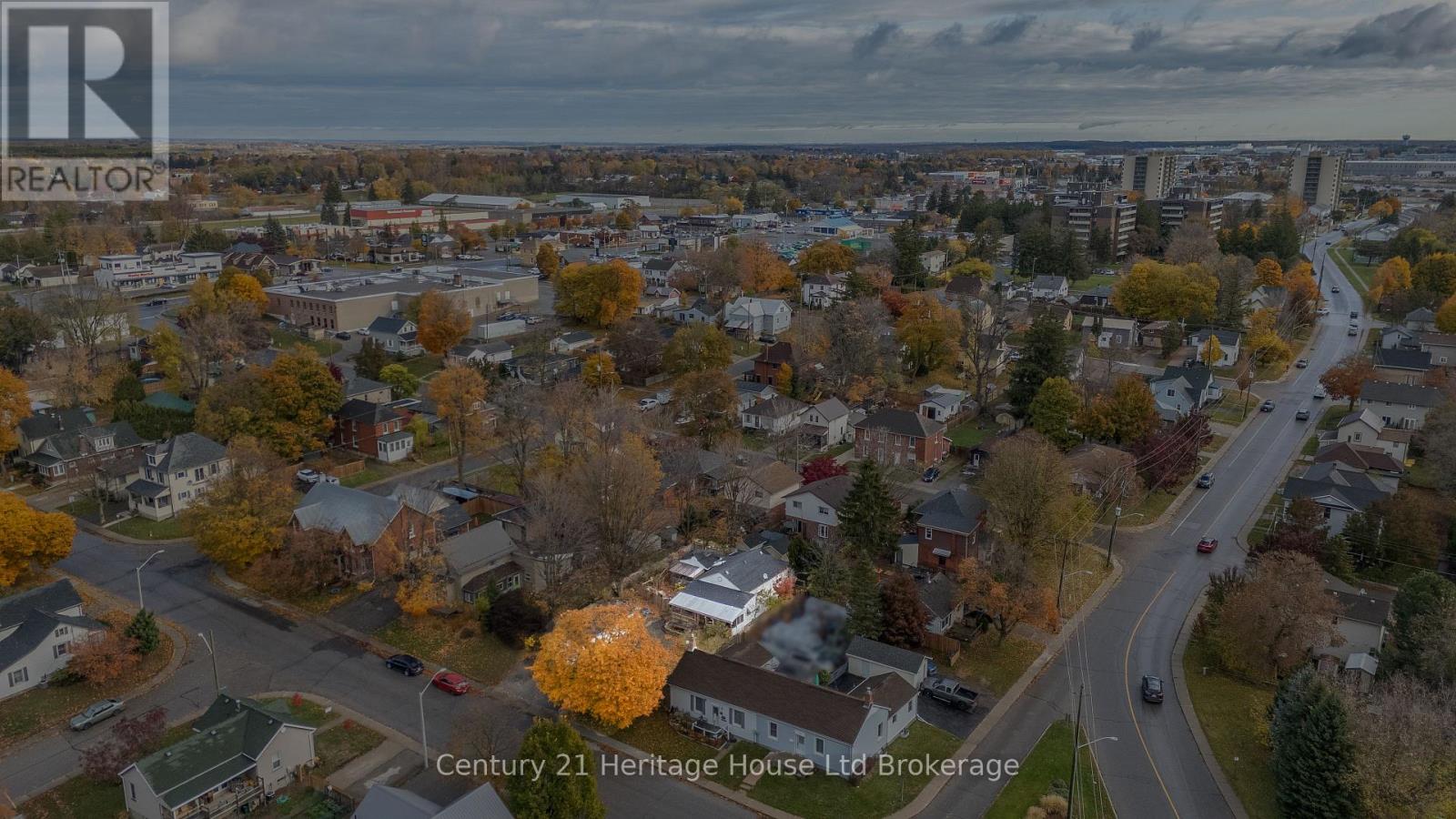 59 Norwich Avenue, Woodstock, Ontario  N4S 3V1 - Photo 2 - X12528344