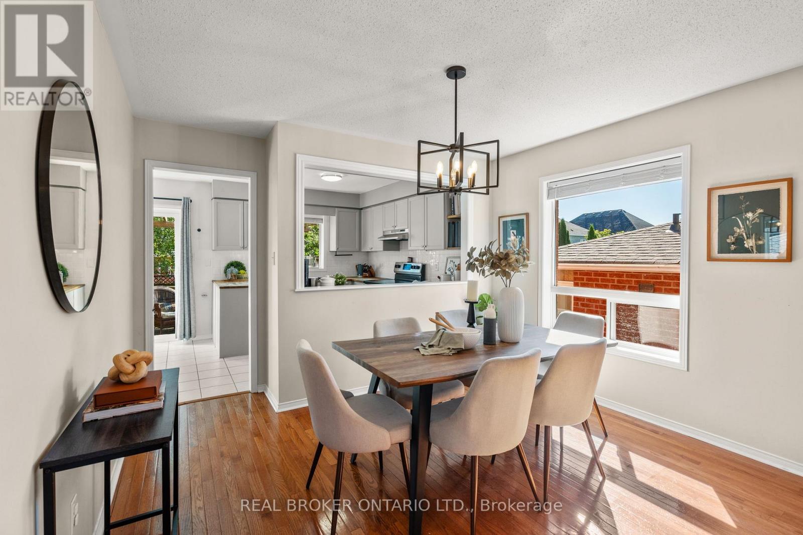 46 Bolster Lane, Uxbridge, Ontario  L9P 1X8 - Photo 10 - N12528072