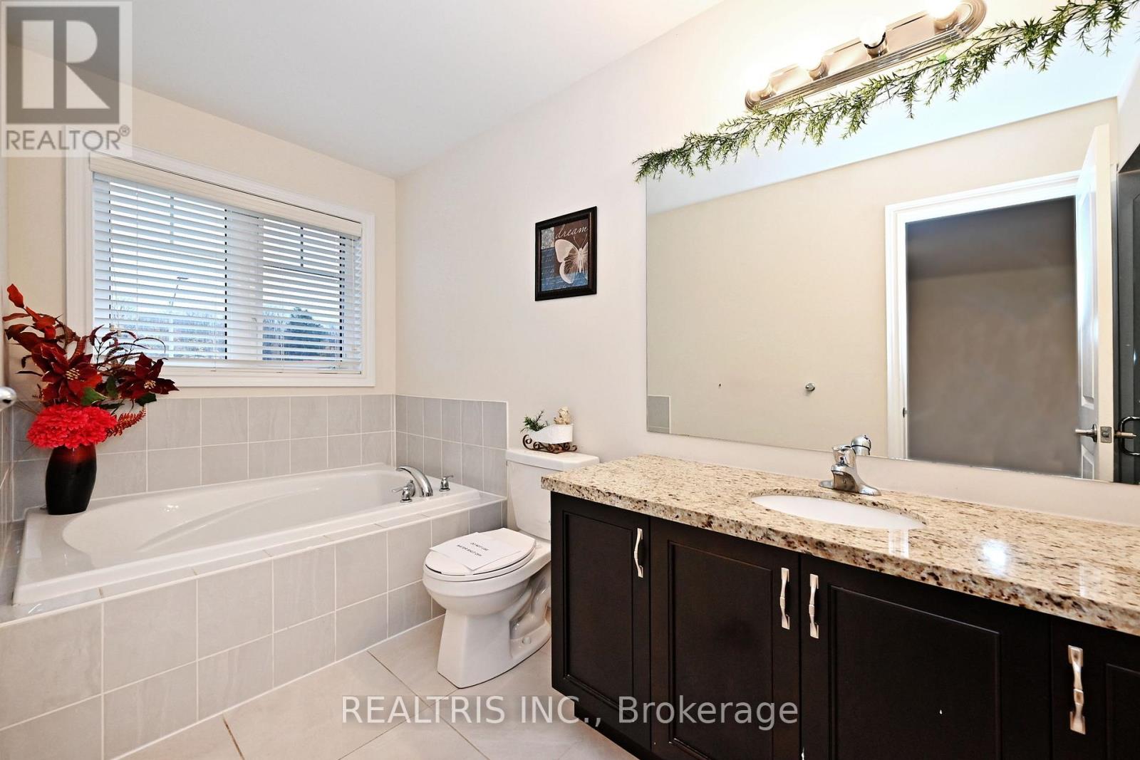 12 Ryler Way, Markham, Ontario  L3S 0E7 - Photo 13 - N12524306