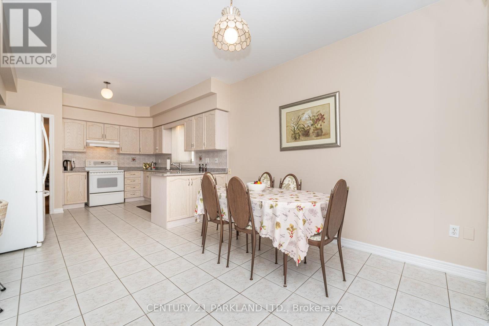 101 Cachet Hill Crescent, Vaughan, Ontario  L4H 1S6 - Photo 15 - N12528086