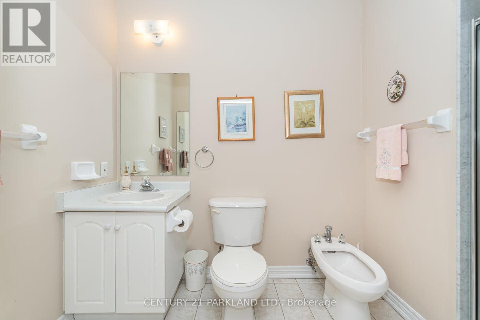 101 Cachet Hill Crescent, Vaughan, Ontario  L4H 1S6 - Photo 19 - N12528086