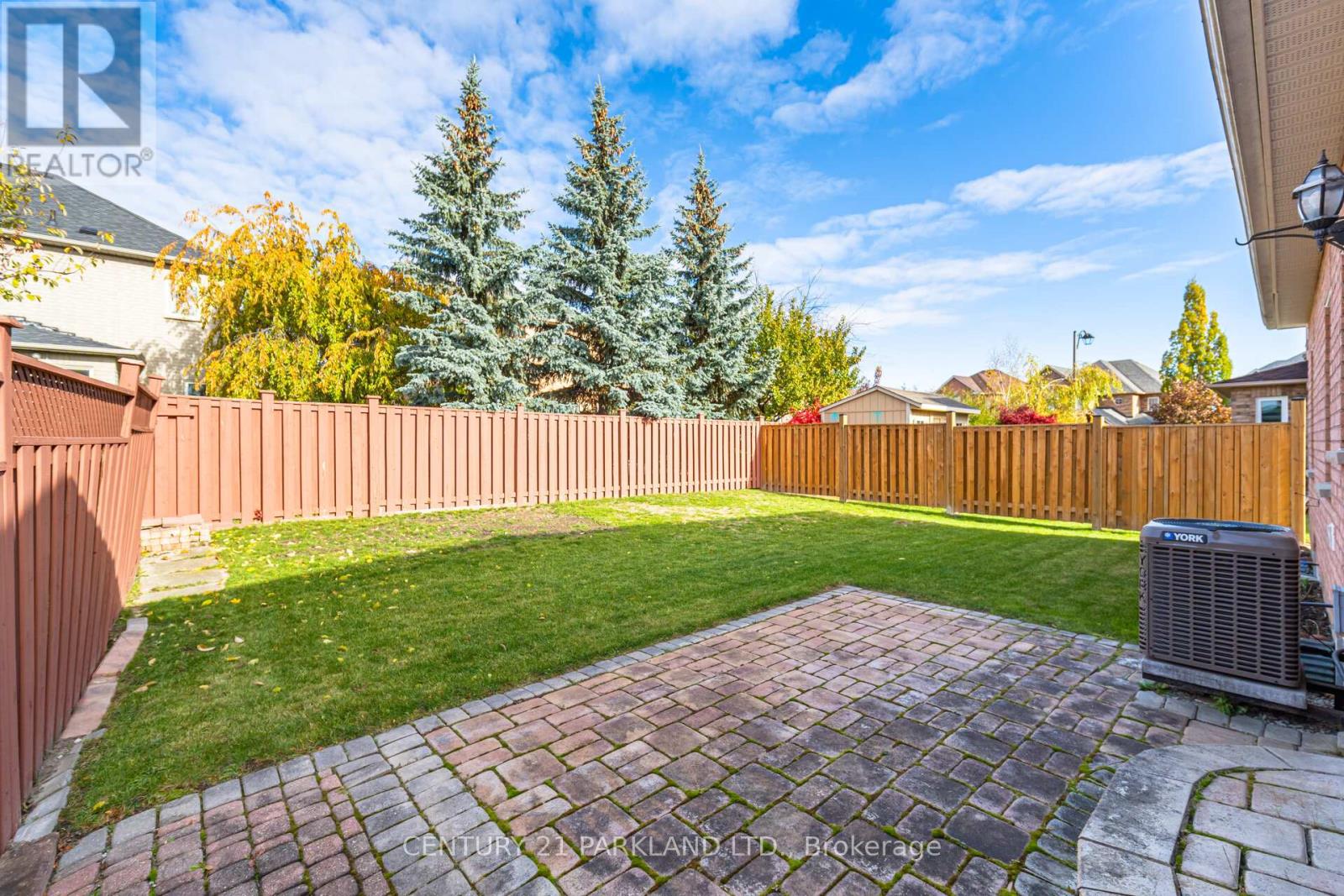 101 Cachet Hill Crescent, Vaughan, Ontario  L4H 1S6 - Photo 33 - N12528086