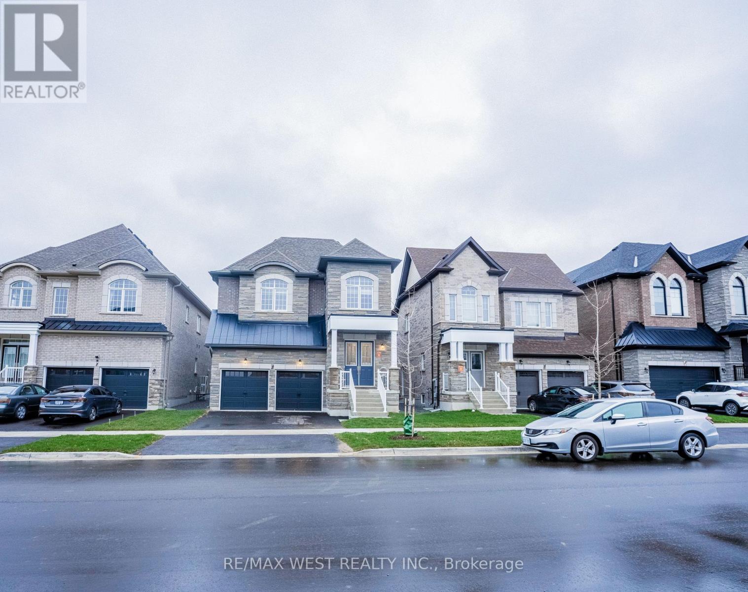 3 SPECIOSA STREET, Richmond Hill, Ontario