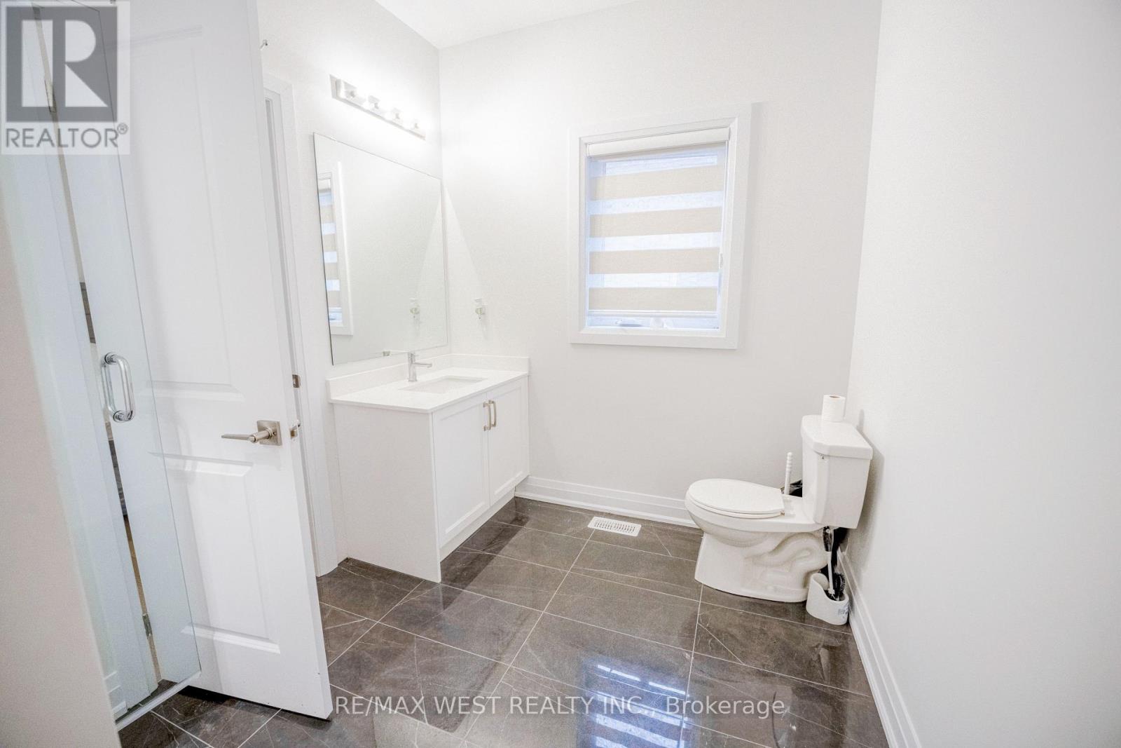 3 Speciosa Street, Richmond Hill, Ontario  L4E 2Y5 - Photo 43 - N12528134