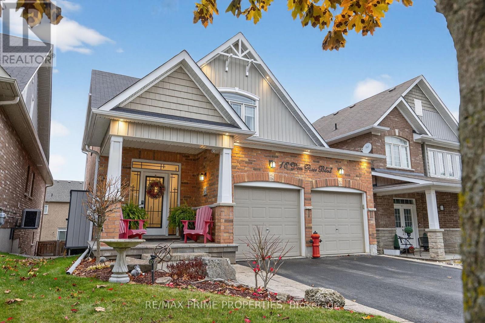 16 DON ROSE BOULEVARD, East Gwillimbury, Ontario