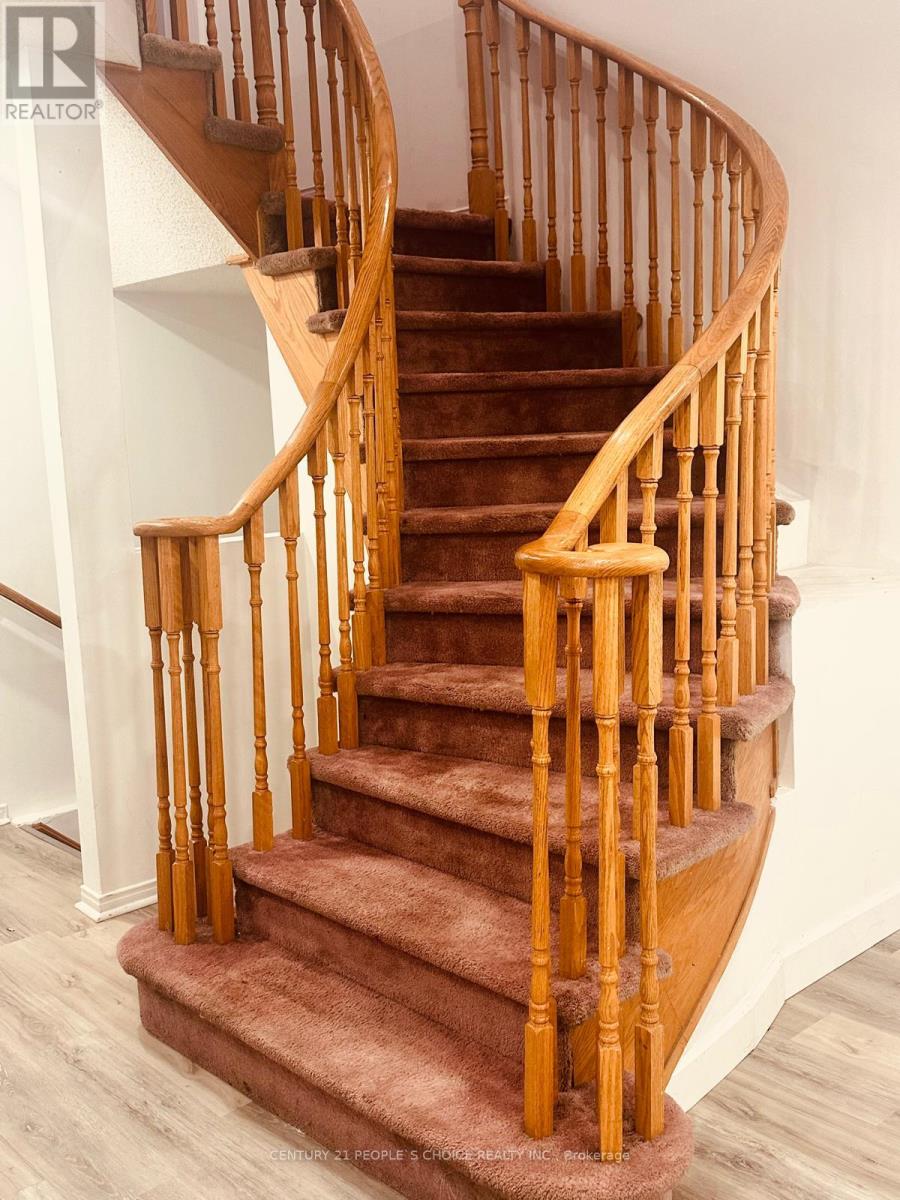 48 Yellow Brick Road, Brampton, Ontario  L6V 4L1 - Photo 15 - W12492958