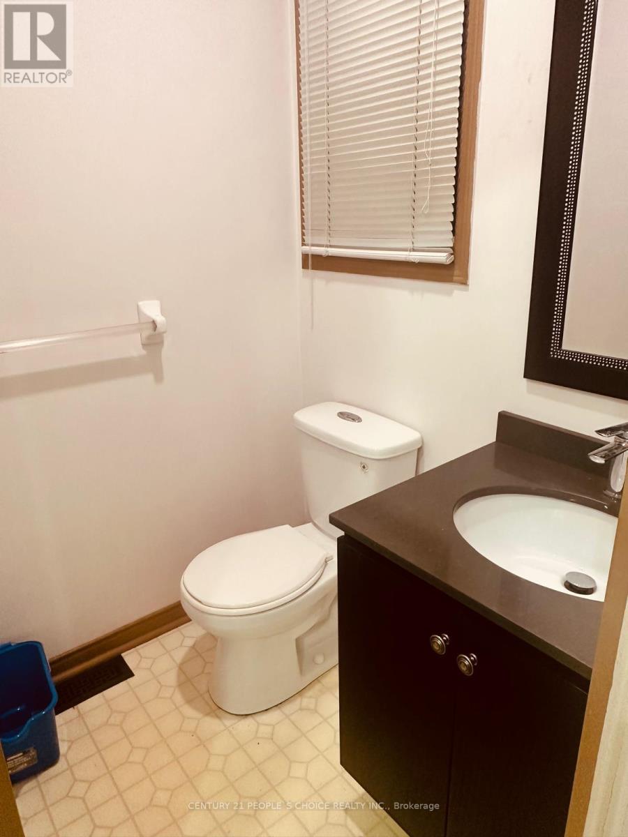 48 Yellow Brick Road, Brampton, Ontario  L6V 4L1 - Photo 28 - W12492958