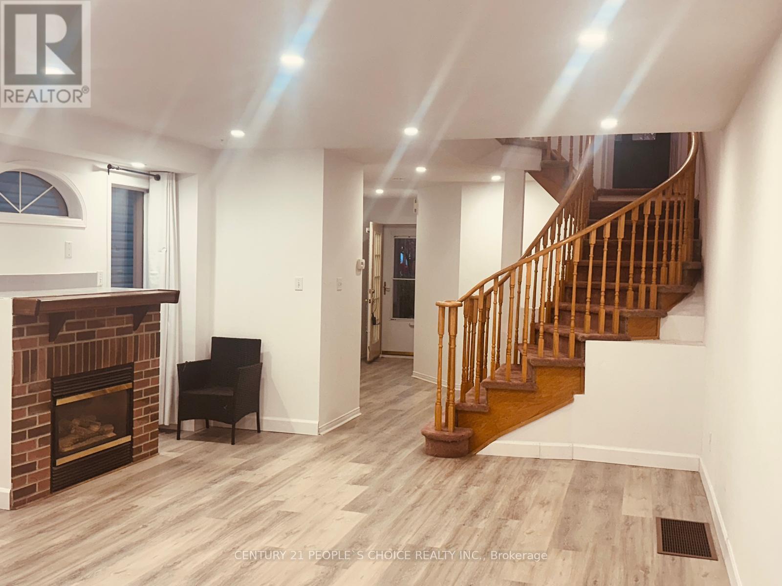 48 Yellow Brick Road, Brampton, Ontario  L6V 4L1 - Photo 14 - W12492958