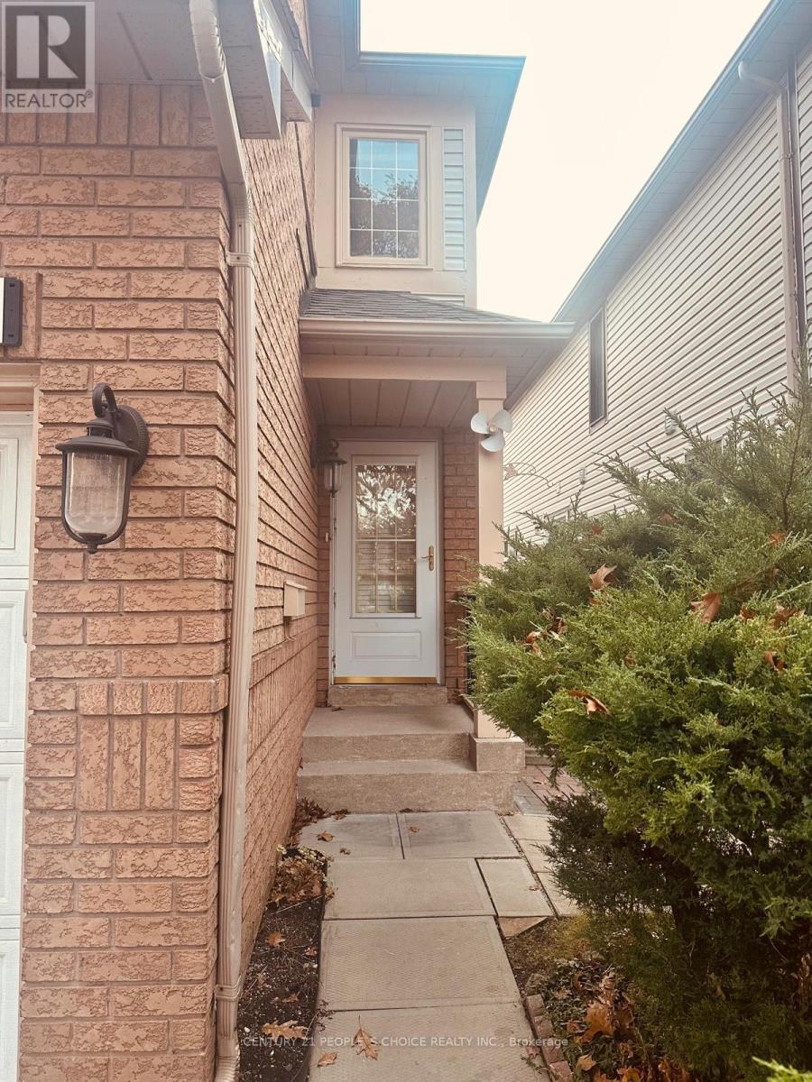 48 Yellow Brick Road, Brampton, Ontario  L6V 4L1 - Photo 2 - W12492958