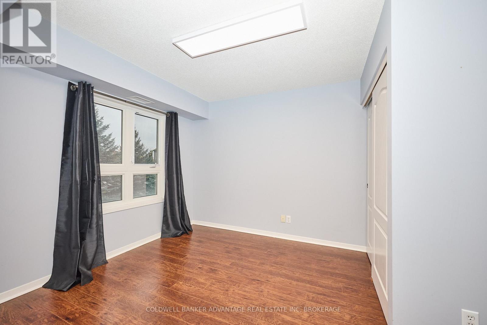 1204 - 330 Prince Charles Drive S, Welland, Ontario L3C 7B3 - Photo 16 - X12528420