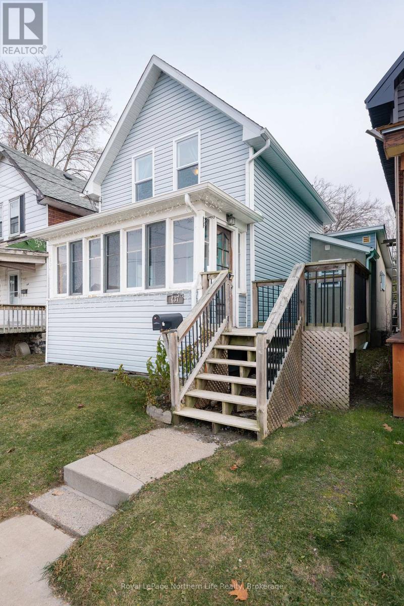 737 WYLD STREET, North Bay, Ontario