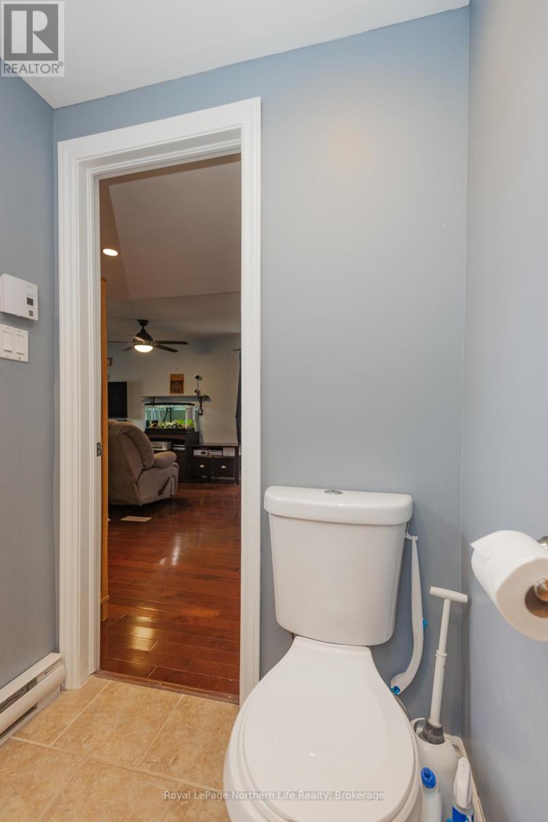 737 Wyld Street, North Bay, Ontario P1B 2A2 - Photo 13 - X12528504